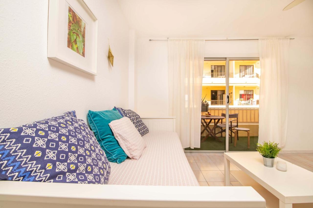 Alquilaencanarias-Medano "Halley", Terrace & Beach Appartement El Médano Buitenkant foto